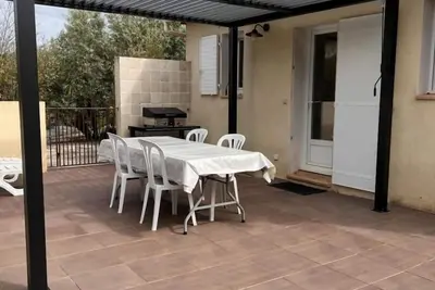 Image de Gîte contemporain plein sud