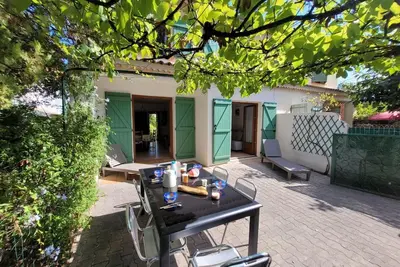 Image de Villa de 78 m2 Ă 400m de la plage + piscine