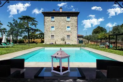 Image de Maison de vacances Cortona pour 1 - 20 personnes avec 10 chambres à coucher - Ferme