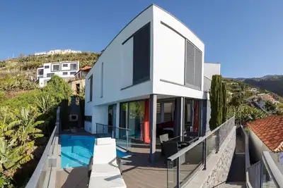 Image de Maison de vacances Calheta pour 1 - 6 personnes avec 3 chambres Ă coucher - Maison de vacances