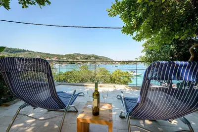 Image de Appartement de vacances Kolocep pour 1 - 5 personnes avec 2 chambres à coucher - Maison de vacances