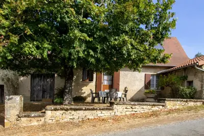 Image de Cozy maison de campagne avec jardin privé, proche Périgueux, pêche et randonnées