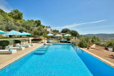 Ibiza: Luxury Villa With Stunning Pool (12)