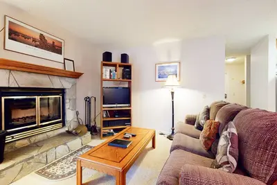 Image de Summit 248 Cute, Walk to Eagle Lodge, Great Complex Amenities by RedAwning
