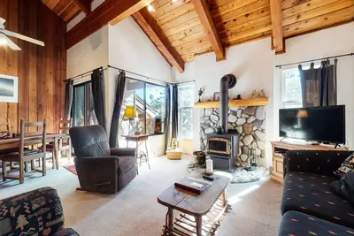 Image de Val DIsere 3 Cozy Condo, Just A Short Walk To The Village by RedAwning