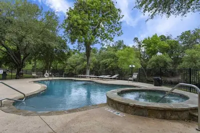 Image de Shared Hot Tub & Pool | Grill | River Access
