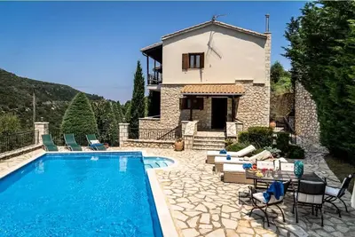 Image de Luxurious Pool Villa Kavalos (6-11people)