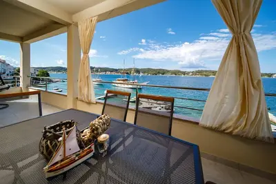 Image de Appartements Ivana (87091-A2) - Supetarska Draga - île de Rab