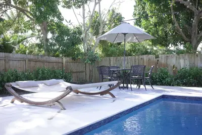 Image de Private Pool Home Close to Delray And The Beach