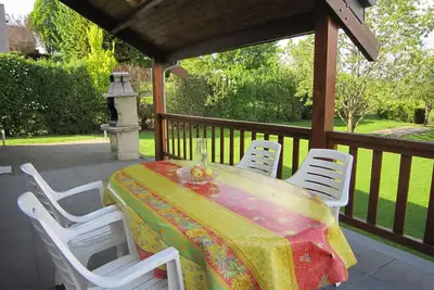 Image de Maison de vacances א Houffalize avec forךt