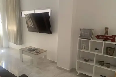 Image de New apartment close to beach