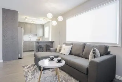 Beautiful Laneway home by Wem with garage & Ac