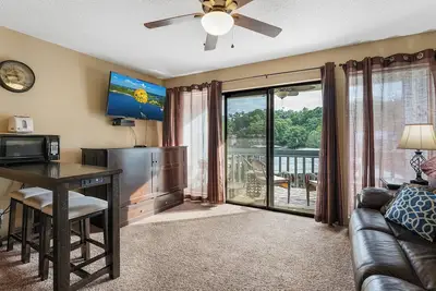 Image de Water front•Step free•Pool•Cable•Roku•Wifi•Boat Slip, Trlr Prkg & small ramp