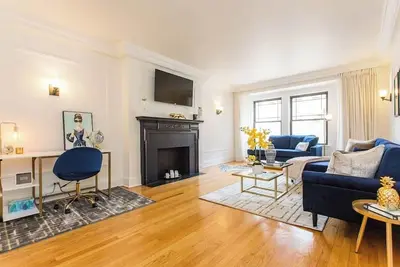 Image de Downtown Sleep 20 | Mag Mile 6bd/6ba