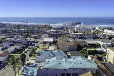 Image de Large Townhouse in Downtown Pismo, Sleeps 12!