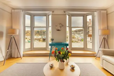 Image de Harbour Living-Vue sur la rivière-Appartement-Salle de bain privée