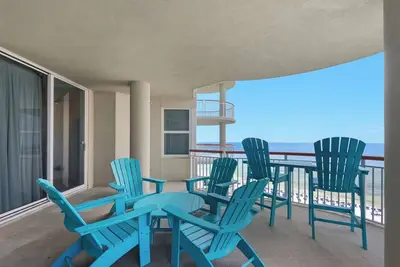 Image de Beach Colony 13e- 2bd/2ba Gulf front Condo Navarre Beach!