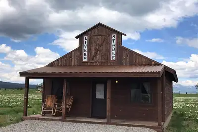 Image de Old West Escapes, Livery Stable
