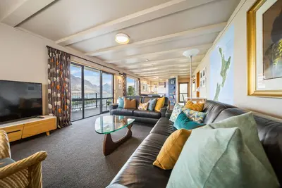 Image de Comfort, views, location