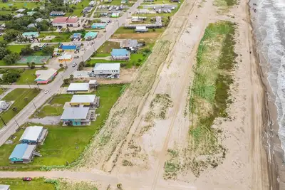 Image de A Beach Sanctuary - Coastal Realty Group