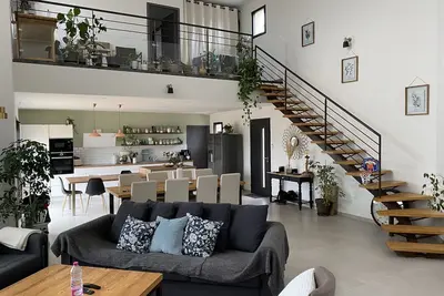 Image de Une villa moderne à la campagne