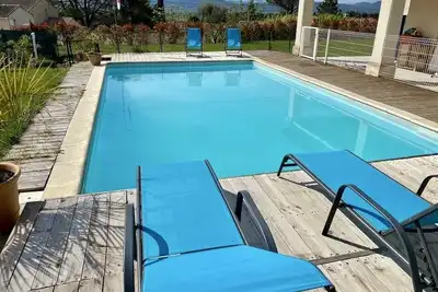 Image de T2 « Le Figuier » dans villa avec piscine privée