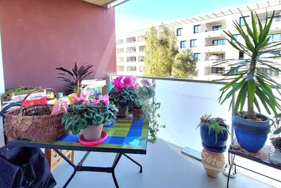 1 chambre climatisation internet parking quartier des plages