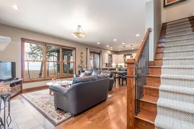 Image de Luxury water view home, minutes from downtown Egg Harbor