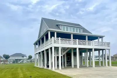 Image de 365 Good Vibes & Tides 2825 Gulf View Ln, Bolivar Peninsula, Crystal Beach, Tx