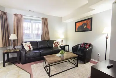 Image de Cozy gateway downtown - Pet Friendly
