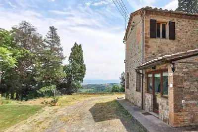Image de Magnifique maison à Montaione avec WiFi