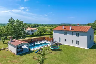 Image de Belle maison à Nedescina avec WiFi