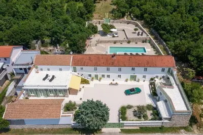 Image de Superbe maison à Jadranovo