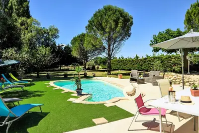 Image de Superbe maison à Valréas avec WiFi