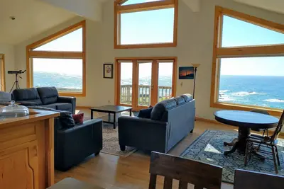 Image de White water views, location, comfort.