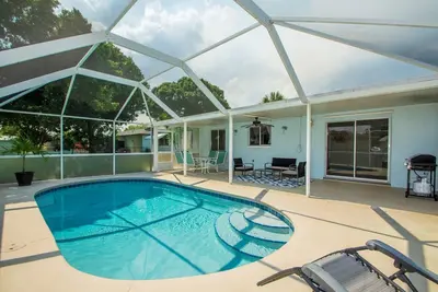 Image de Welcome to Paradise! Beautiful Home just minutes from the breath taking beaches