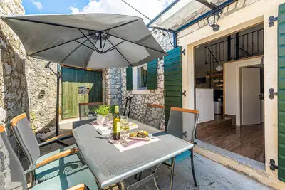 Image de Superbe maison à Zaton avec WiFi