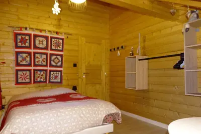 Image de Beau chalet wellness classé 3 étoiles: sauna et jacuzzi privé