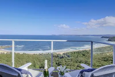 Image de Amazing views, whale watching and close to Bells