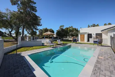 Image de Pool & Wigwam Gold Course Golf views in desirable Litchfield Park, Az