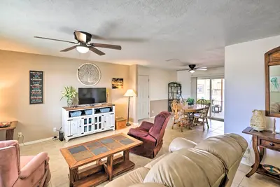 Image de Arizona Home w/ Grill < 1 Mi to Lake Havasu!