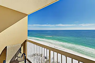 Image de Pelican Beach #1605 | Beach Views, Pool, Balcony!
