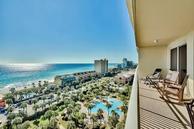 Image de Sterling Shores #1004 | Gulf Front, Resort Amenities!