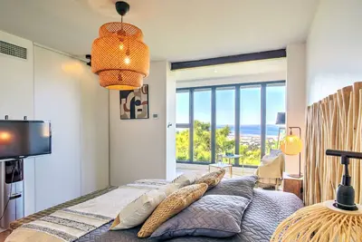 Image de très belle villa avec vue mer/lido