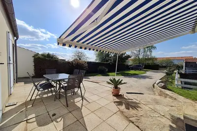 Image de Maison rénovée 3 ch. avec grand jardin et véranda, proche commerces à Aizenay
