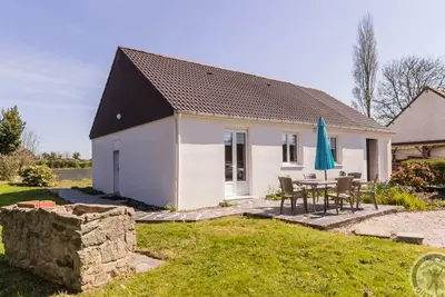 Image de Maison au calme, plain-pied, grand terrain, proche rivière, cuisine moderne, internet, vélos, animaux Ok