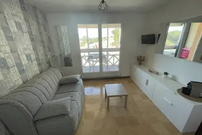 Studio Sète proche du Lido avec piscine