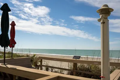 Image de 2 Bedroom 2 Bath Condo on the Gulf of Mexico