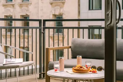 Image de Sonder Penny Lane | Three-Bedroom Apartment w\/ Balcony