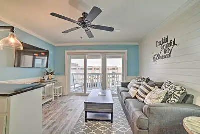 Image de Corpus Christi Escape: Pool & Direct Beach Access!